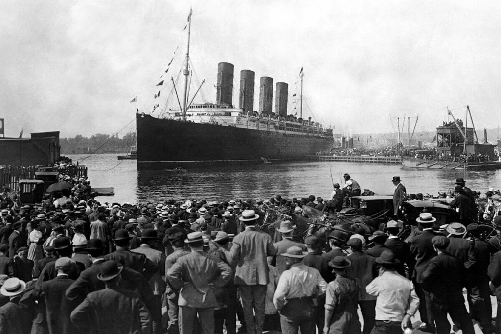 8-ročný chlapec postavil a riadi vlastný „Titanic“ v Nigrane