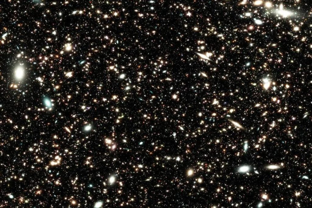 Tisíce galaxií zachytených na jednej fotografii teleskopom Webb