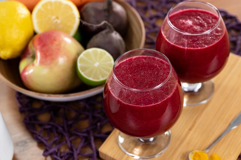 Antioxidantný kokteil na posilnenie kostí a prevenciu neurodegeneratívnych ochorení