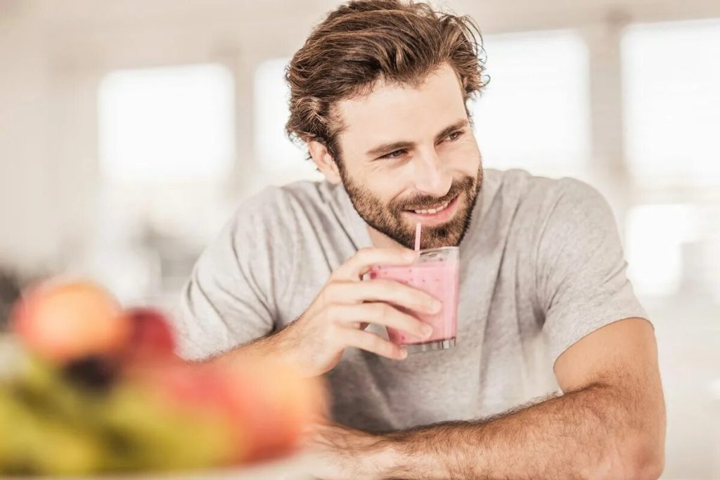 4 nápoje bohaté na elektrolyty, ktoré zabraňujú dehydratácii v horúčave