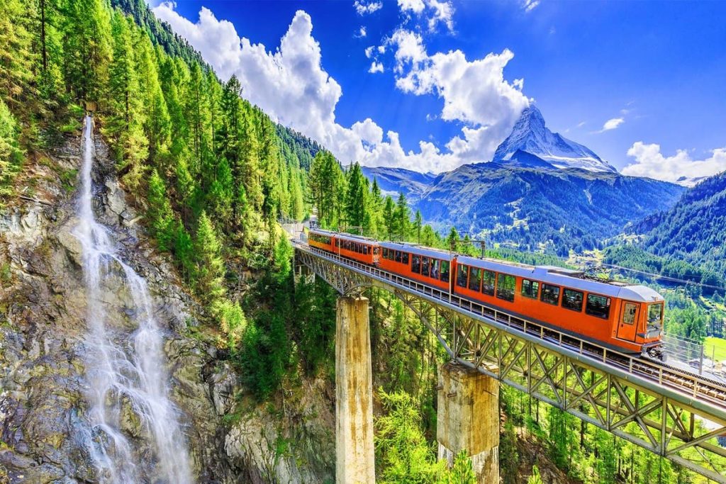 Najlepšie turistické destinácie sveta na cestovanie v auguste, kde sa dá vyhnúť davom, podľa National Geographic