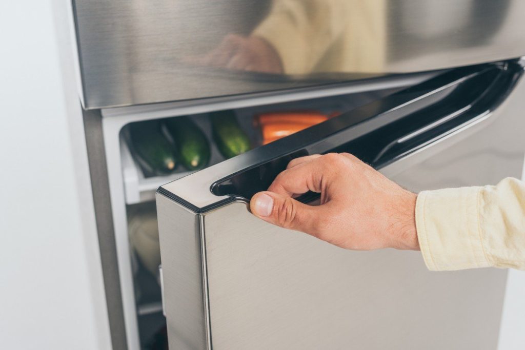 Odborníci varujú: tieto domáce spotrebiče je potrebné odpojiť od elektrickej siete, ak odchádzate na dovolenku