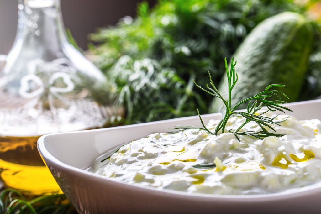 Omáčka presne ako v Grécku. Cacciki – autentický recept
