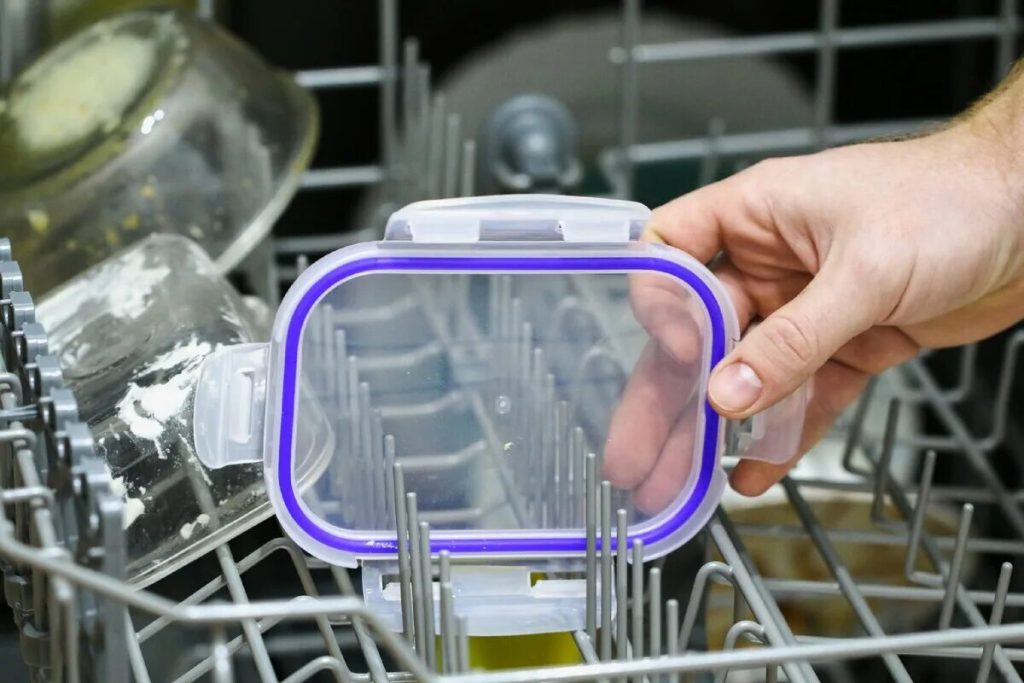 Nová štúdia varuje pred rizikom pre zdravie pri používaní umývačky riadu: „Zdá sa to byť neškodná činnosť.“