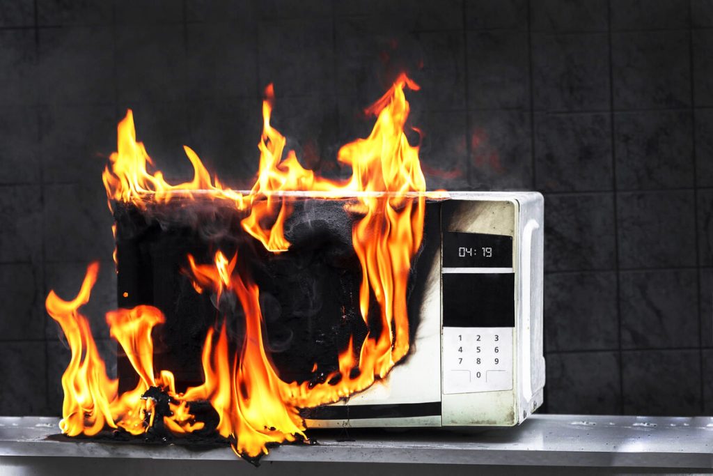 5 zariadení, ktoré odborníci na bezpečnosť odporúčajú vypnúť pred cestou