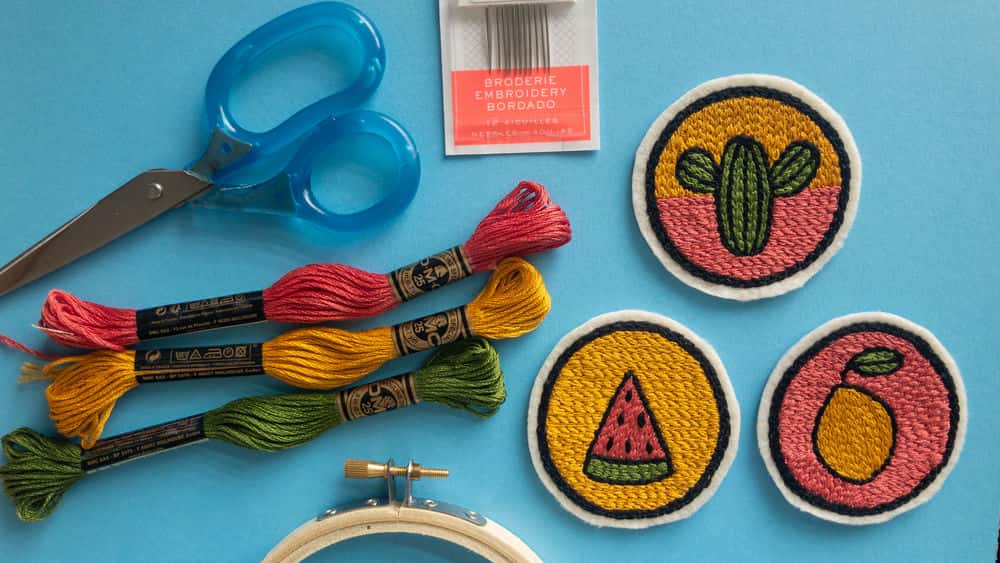 Vysvetlím vám, ako obnoviť oblečenie spálené cigaretou: pomocou šijacieho triku