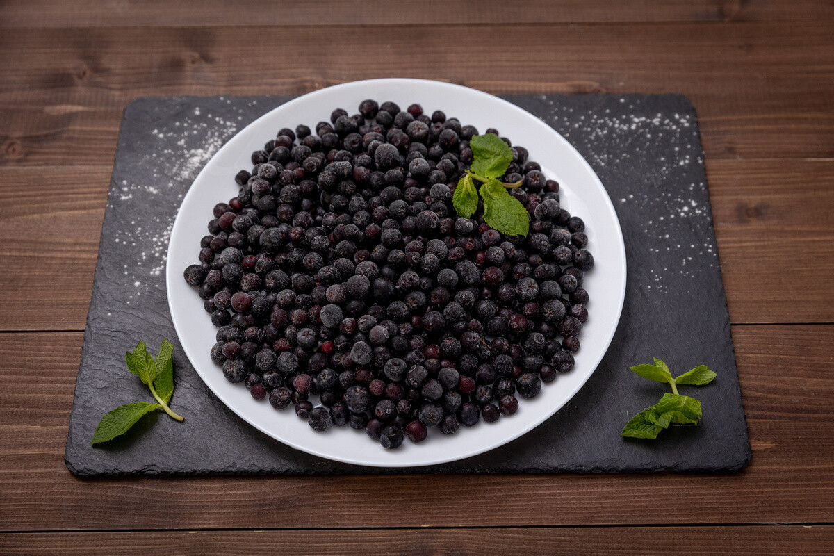 Podporuje činnosť srdca a reguluje hladinu cukru v krvi. Obsahuje viac antioxidantov ako maliny.