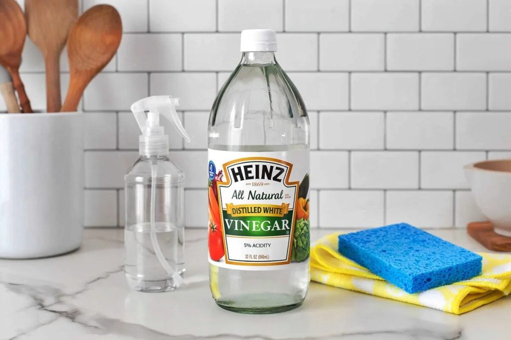 Stačia dve ingrediencie, aby chladnička žiarila čistotou. Bez chémie a nepríjemného zápachu