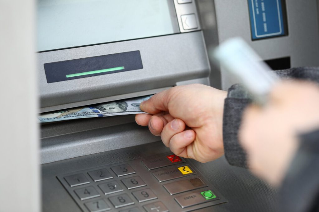 Bankomaty: vážna nedbalosť, ktorá môže viesť k strate všetkých vašich úspor