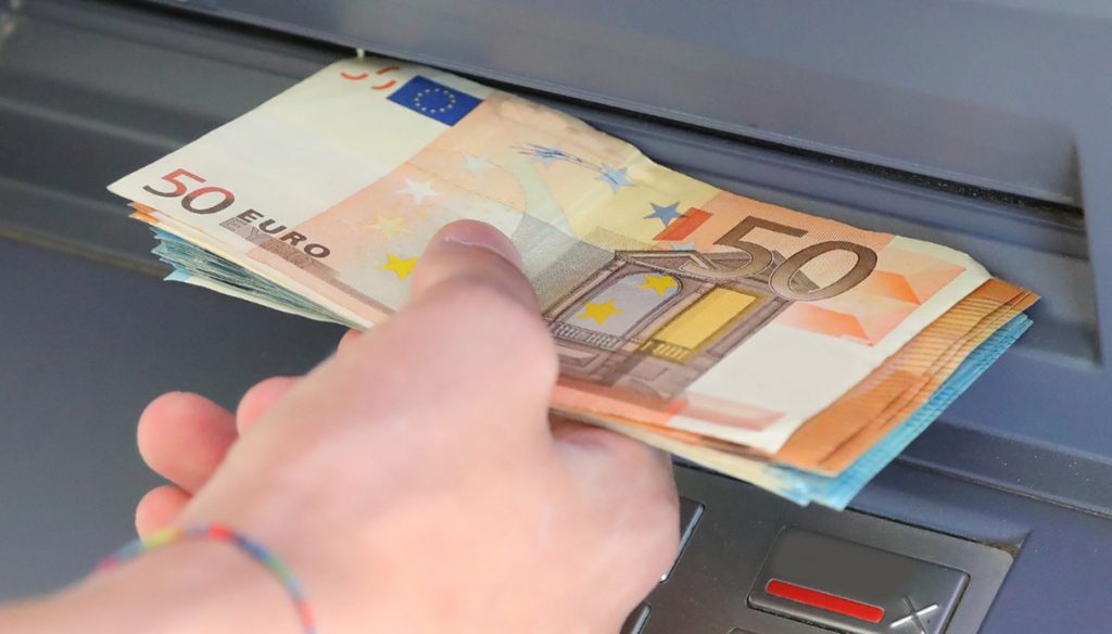Peniaze na bankovom účte – nikdy neprekračujte určitú sumu