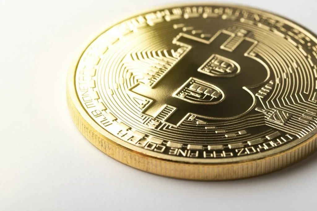 Bitcoin je na pokraji „zemetrasenia“