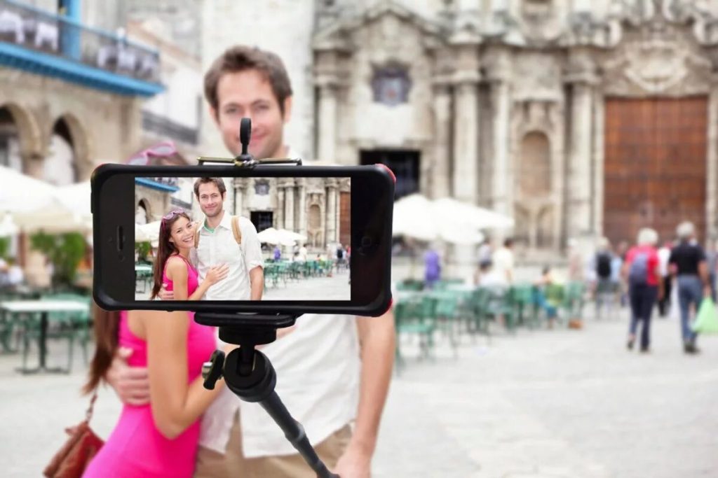 Urobte selfie, ktoré rozbúri Instagram: osvedčené triky, aby ste vždy vyzerali dobre