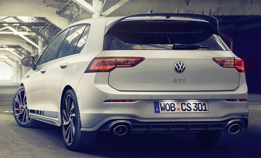 Inšpektor motorových vozidiel odhalil podvod pri kúpe ojazdeného vozidla a nemôže tomu uveriť: „Stále som v úžase.“