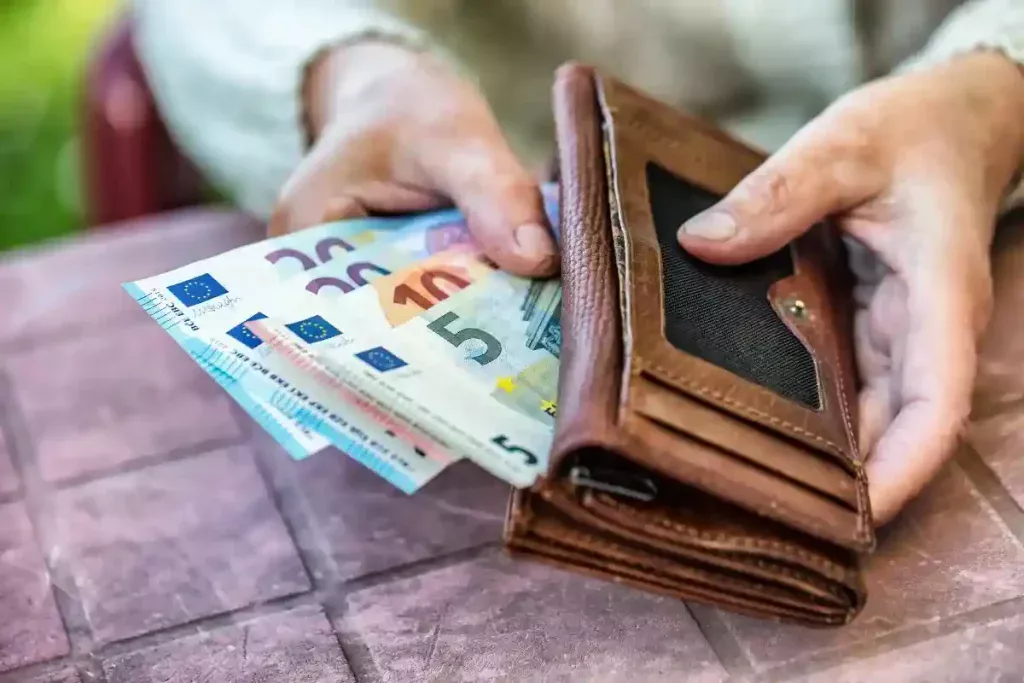 Tu je 10 tipov od banky, ako šetriť na dôchodok: „Nikdy nie je príliš neskoro ani príliš skoro začať.“