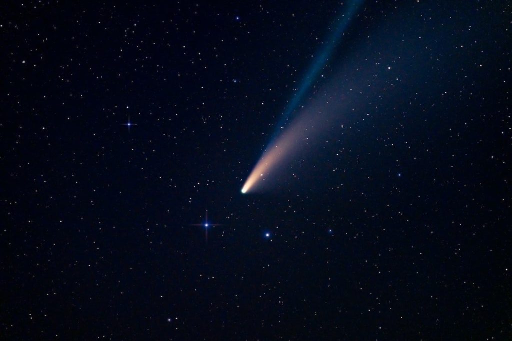 Videl som nezvyčajné svetlo na letnej oblohe: astrofyzik vysvetlil, čo to bolo